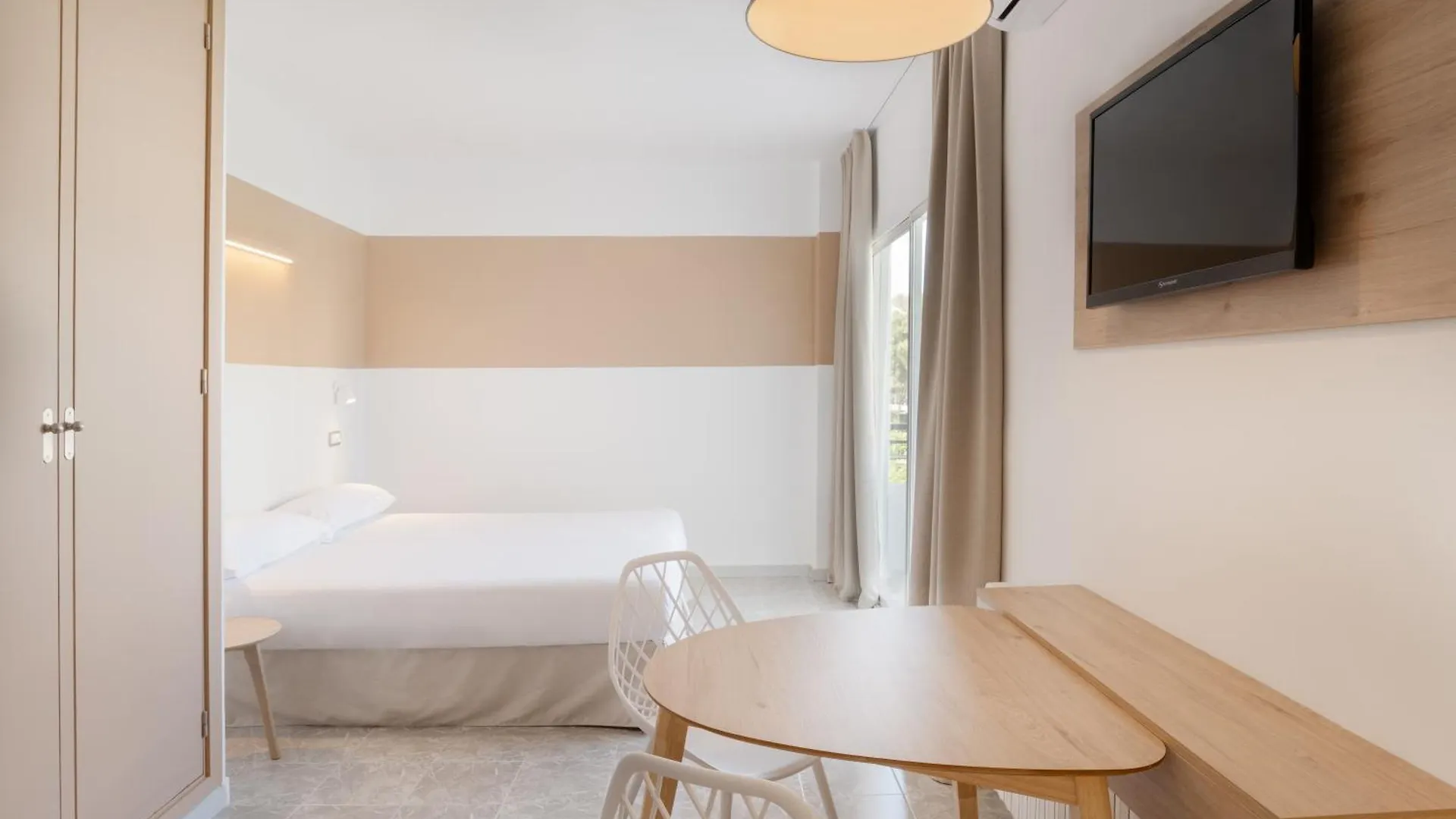 Aparthotel Sol Lunamar Palmanova Apartamentos - Adults Only